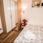 Mole Adriana Πανσιόν 4*
