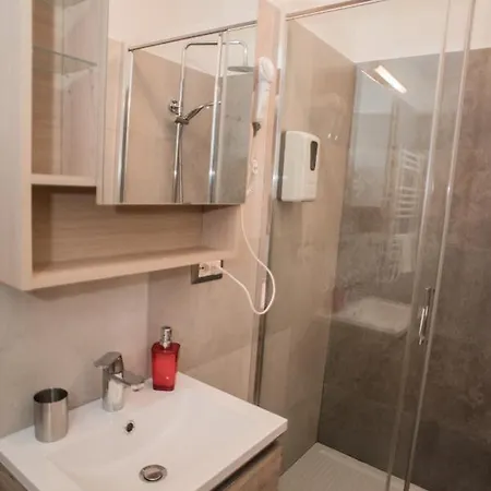 Mole Adriana Πανσιόν