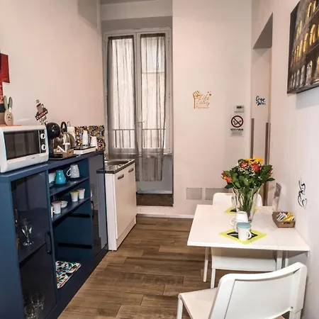 Πανσιόν Mole Adriana