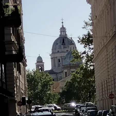 Mole Adriana Ρώμη